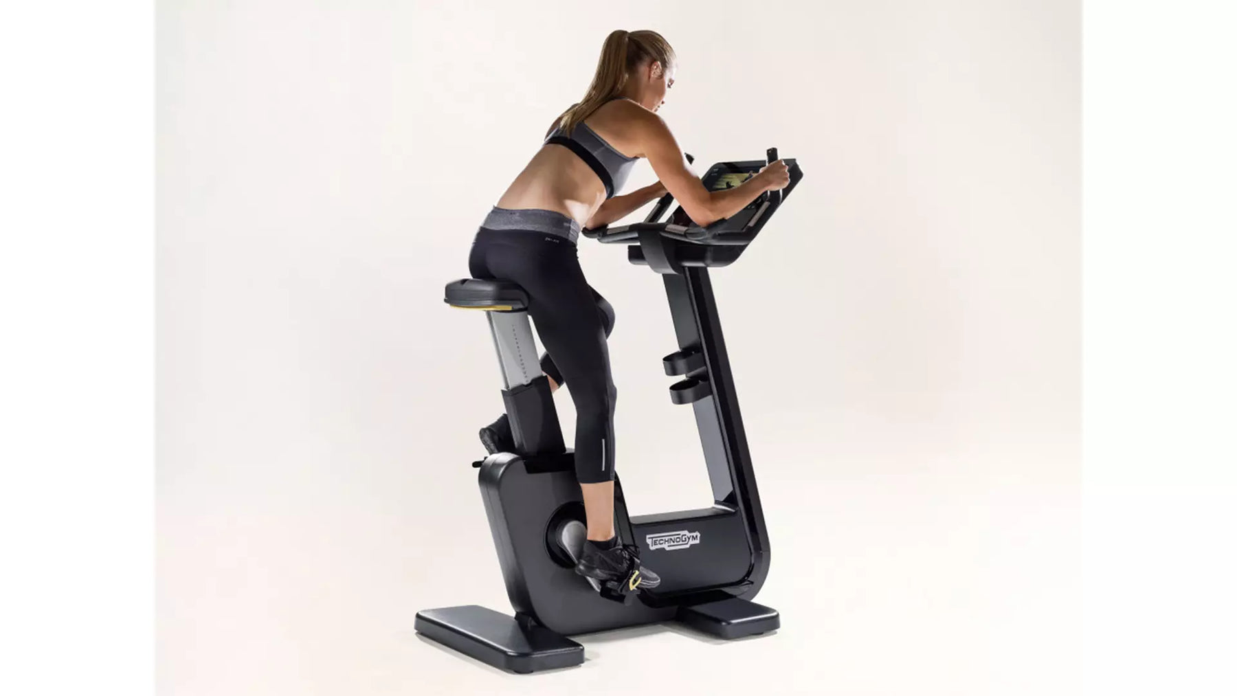 Technogym Artis Upright Exercise Bike - image 4