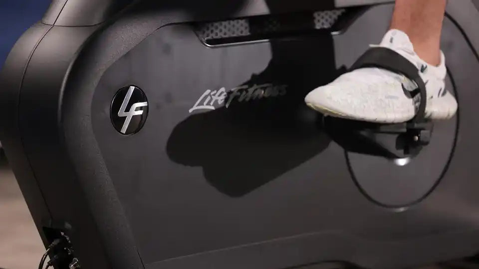 Life Fitness Integrity+ Upright Bike detail