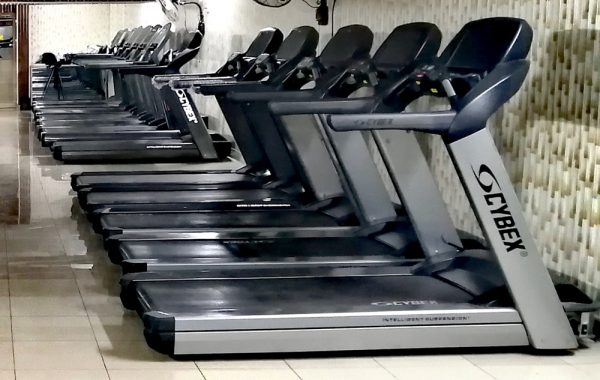 Cybex Treadmill Rental. Fully Commercial. NEW-42,000k. RENT -497/month + VAT