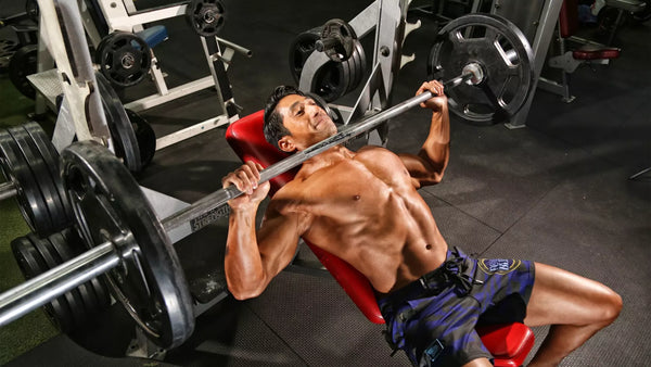 [RENT] Half power rack, Olympic bar and Weight Plates and Adjustable Bench (1 month)