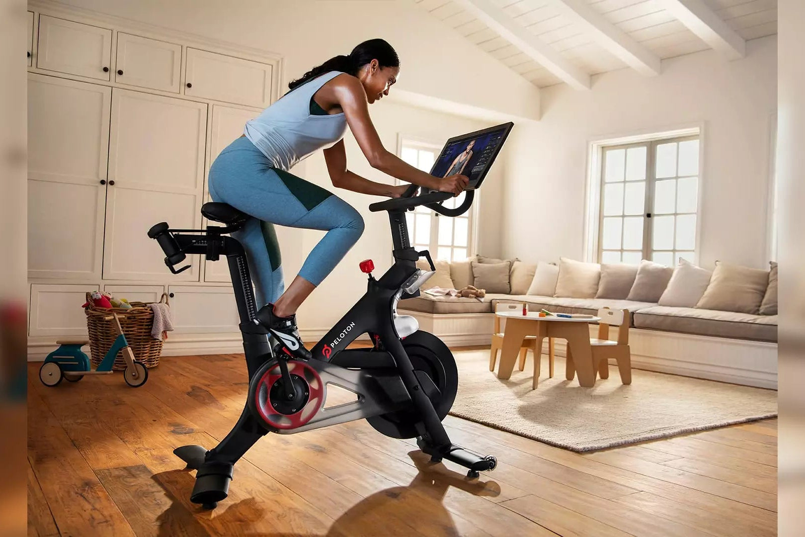 [RENT] Peloton Bike – A premium fitness experience that keeps you motivated and coming back every day. Starting at 1599/month