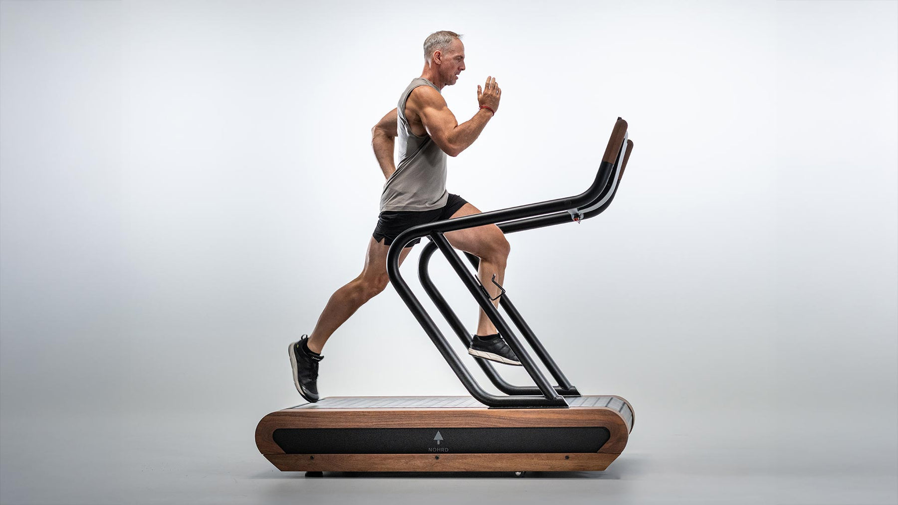 NOHRD Citius wooden treadmill